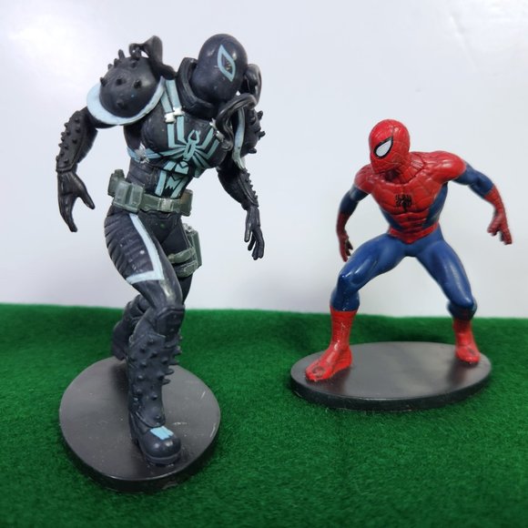 Disney Marvel Spider-Man and Agent Venom Toy Action Figure Cake Topper - Picture 1 of 8